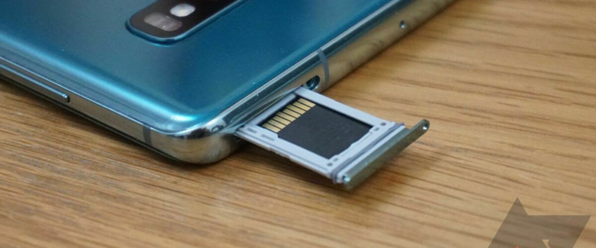 extended sd card slot on Android phone