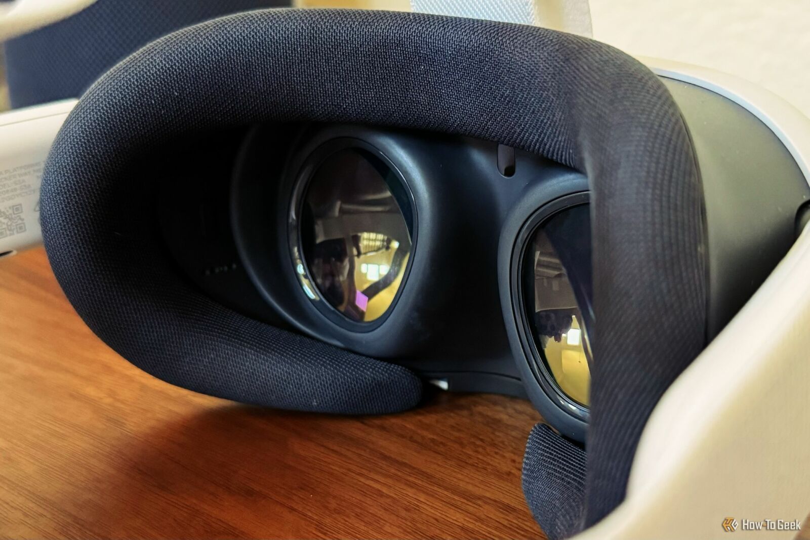 a close up look at the interior lenses of the Quest 3-1