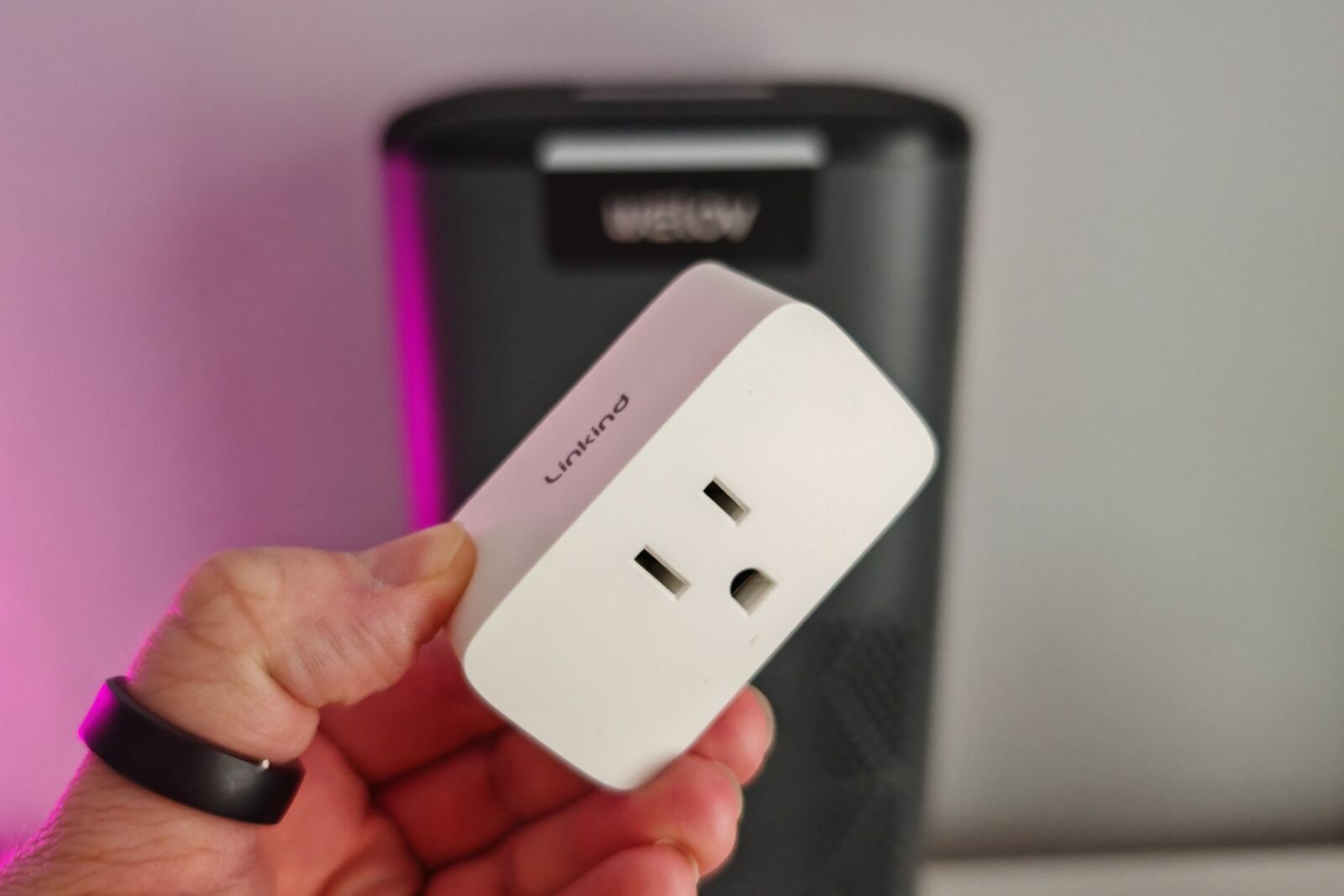 linkind smart plug with welove air purifier in the background